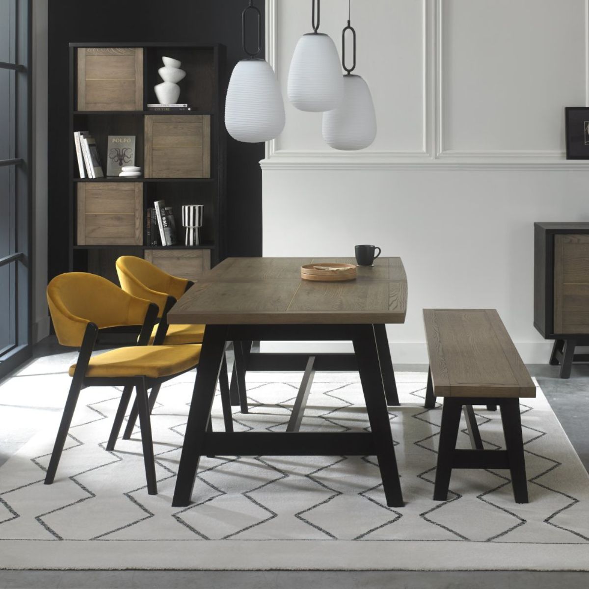 Chaise de salle à manger rétro en velours Chambéry