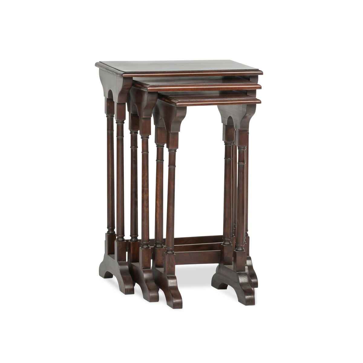 Tables gigognes de style français