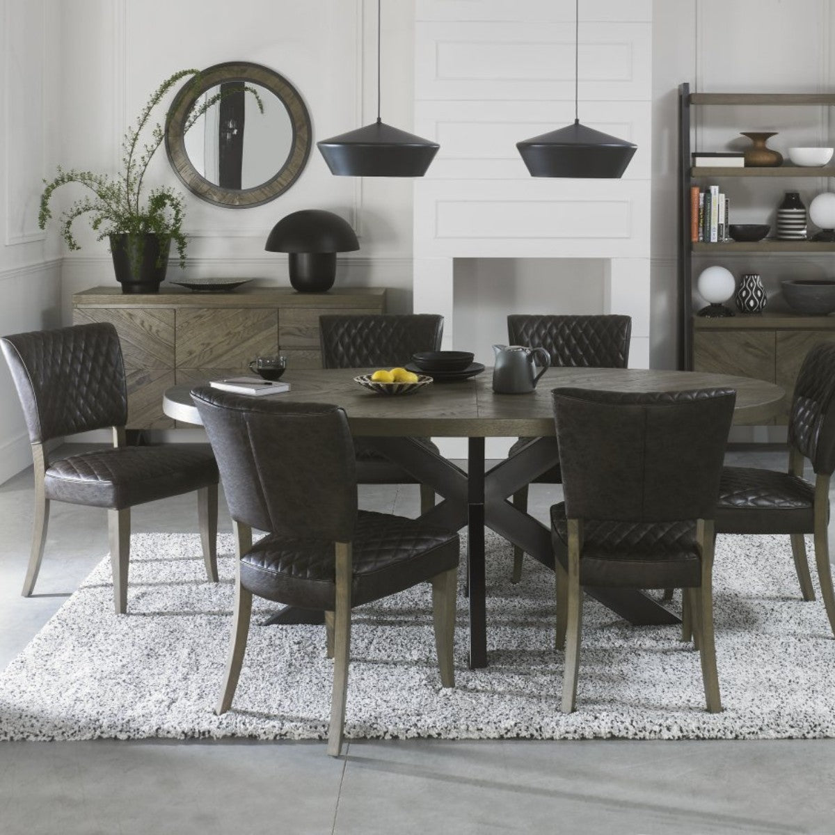 Table de salle à manger Elliot en chêne vieilli