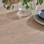 Table de salle à manger ovale en chêne fumé Ferrell