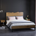 Table de chevet Heatherfield en chêne et métal