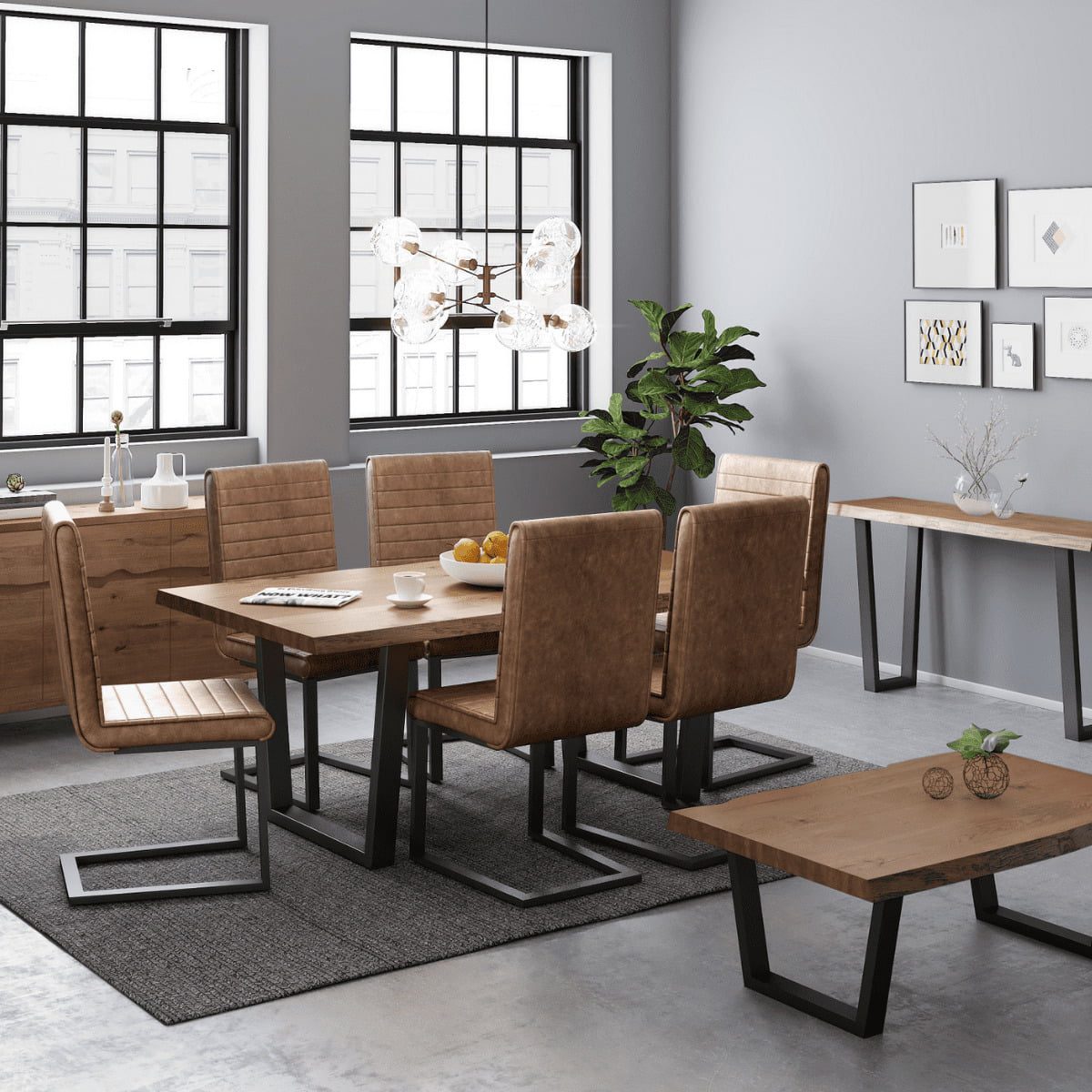 Chaise de salle à manger Heatherfield en similicuir et métal