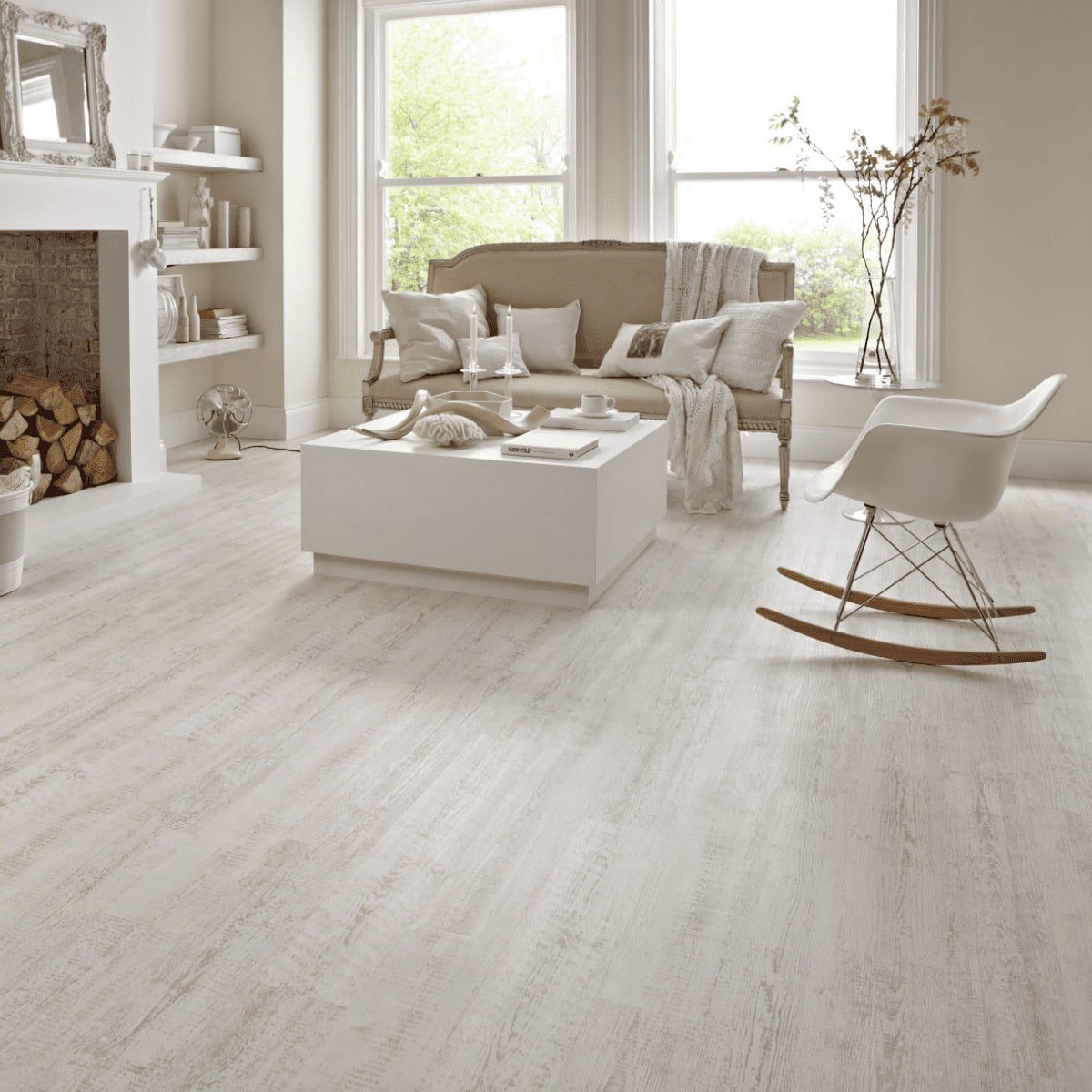 Collection de revêtements de sol LVT Karndean Knight Tile