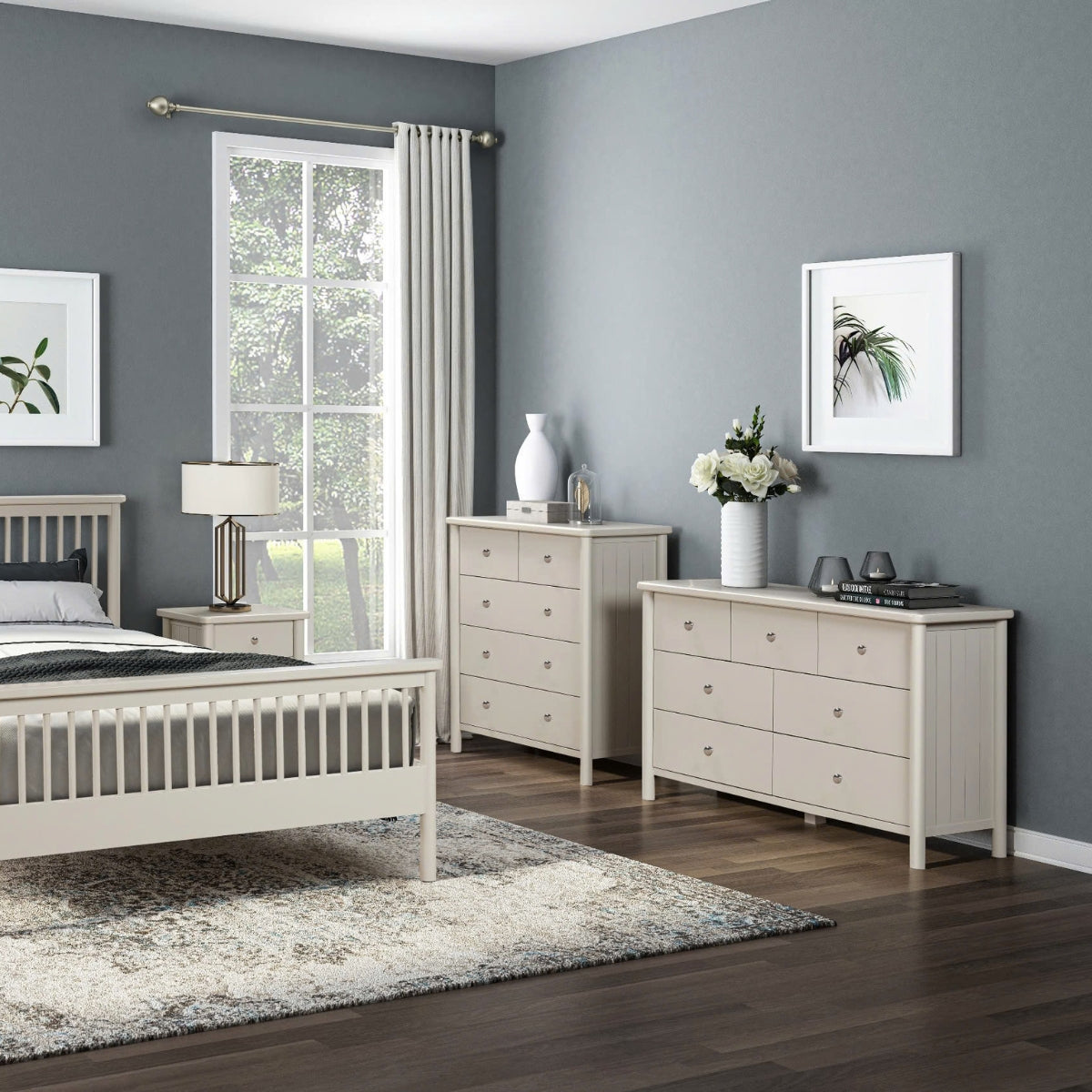 Commode haute Latina grise à 5 tiroirs