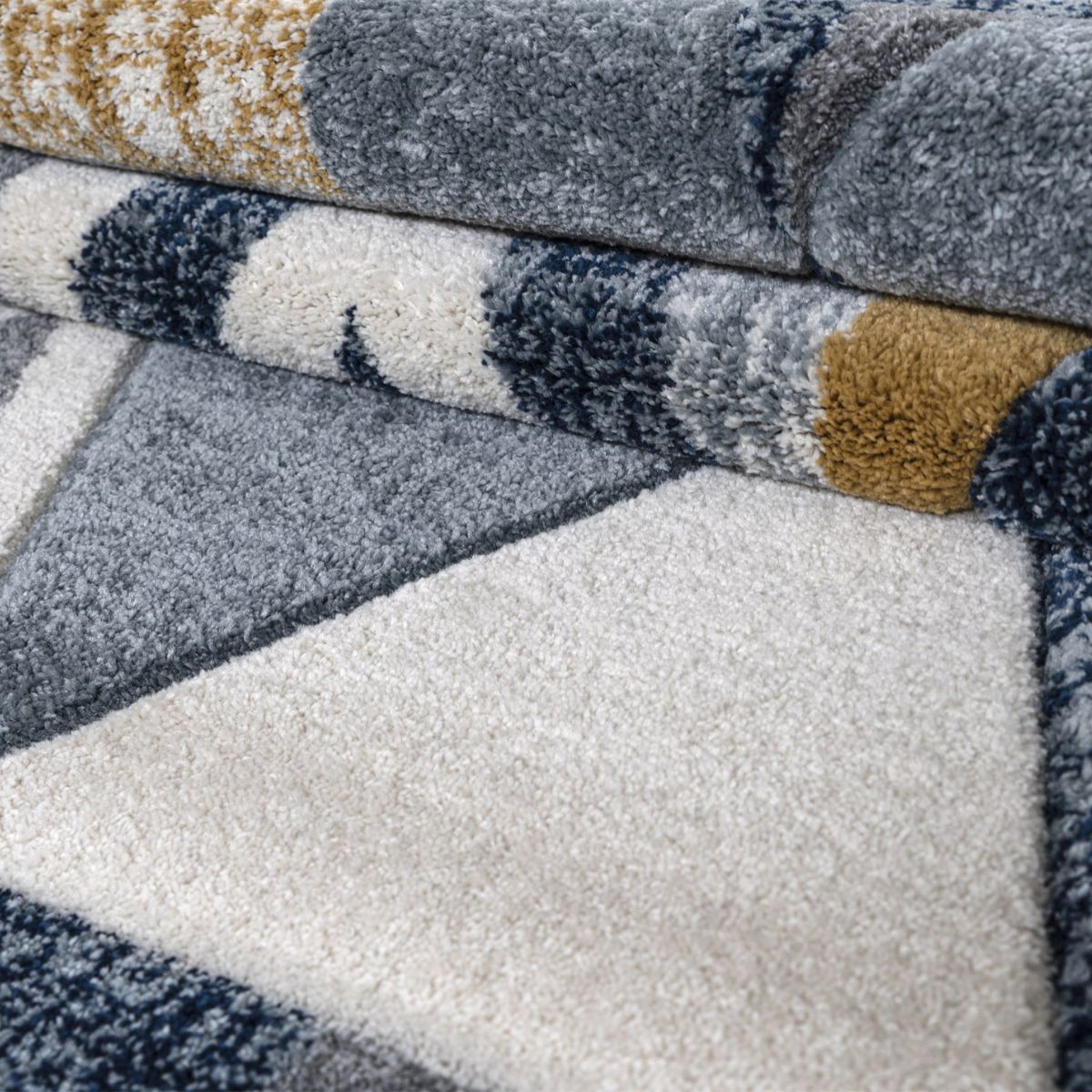 Tapis Mason à chevrons bleu marine