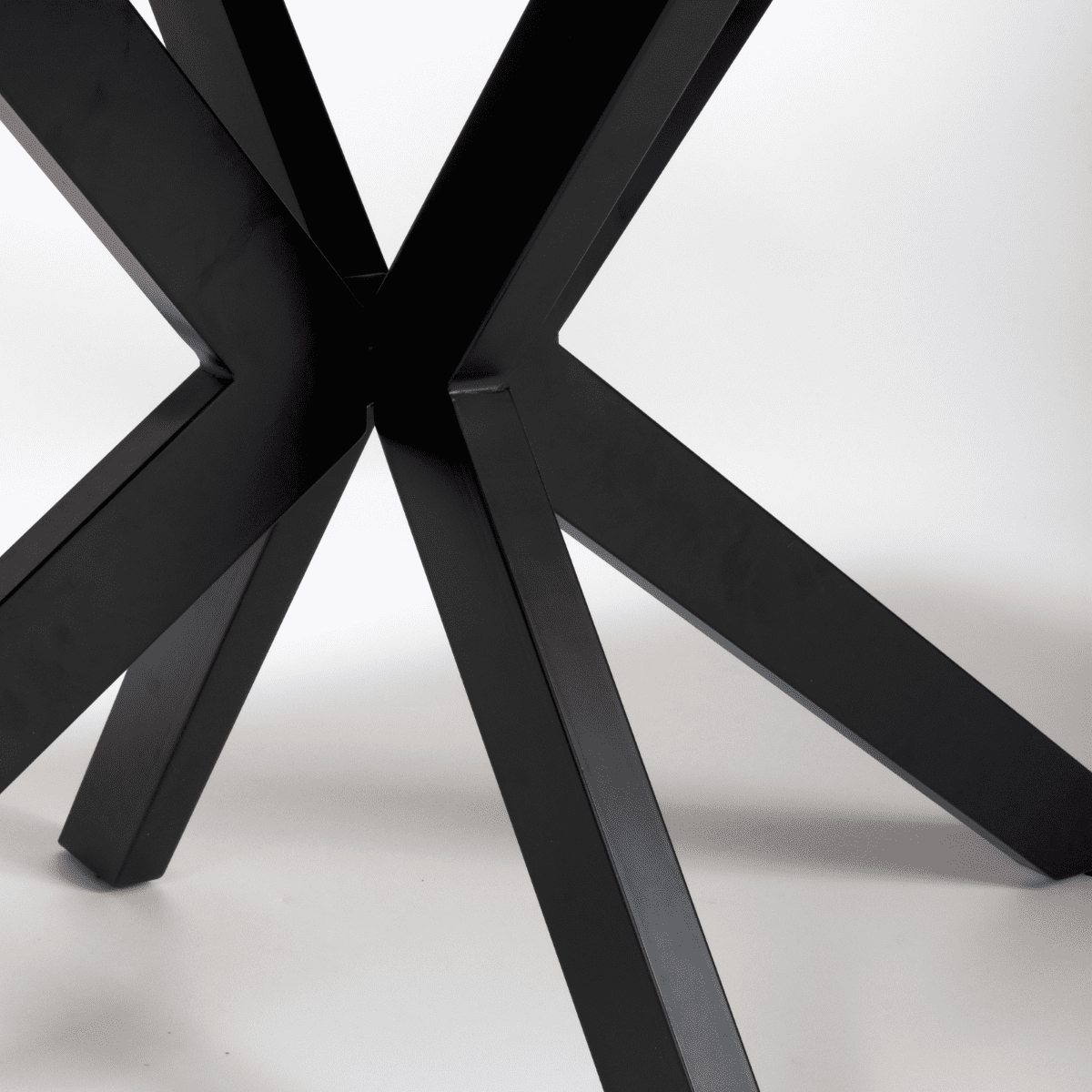 Table de salle à manger ronde extensible Maudie 1,2-1,6 m