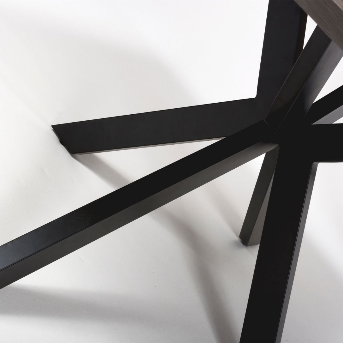 Table de salle à manger ovale grise Maudie Large