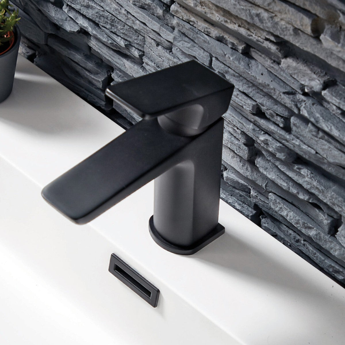 Mitigeur monobloc Muro Black pour lavabo