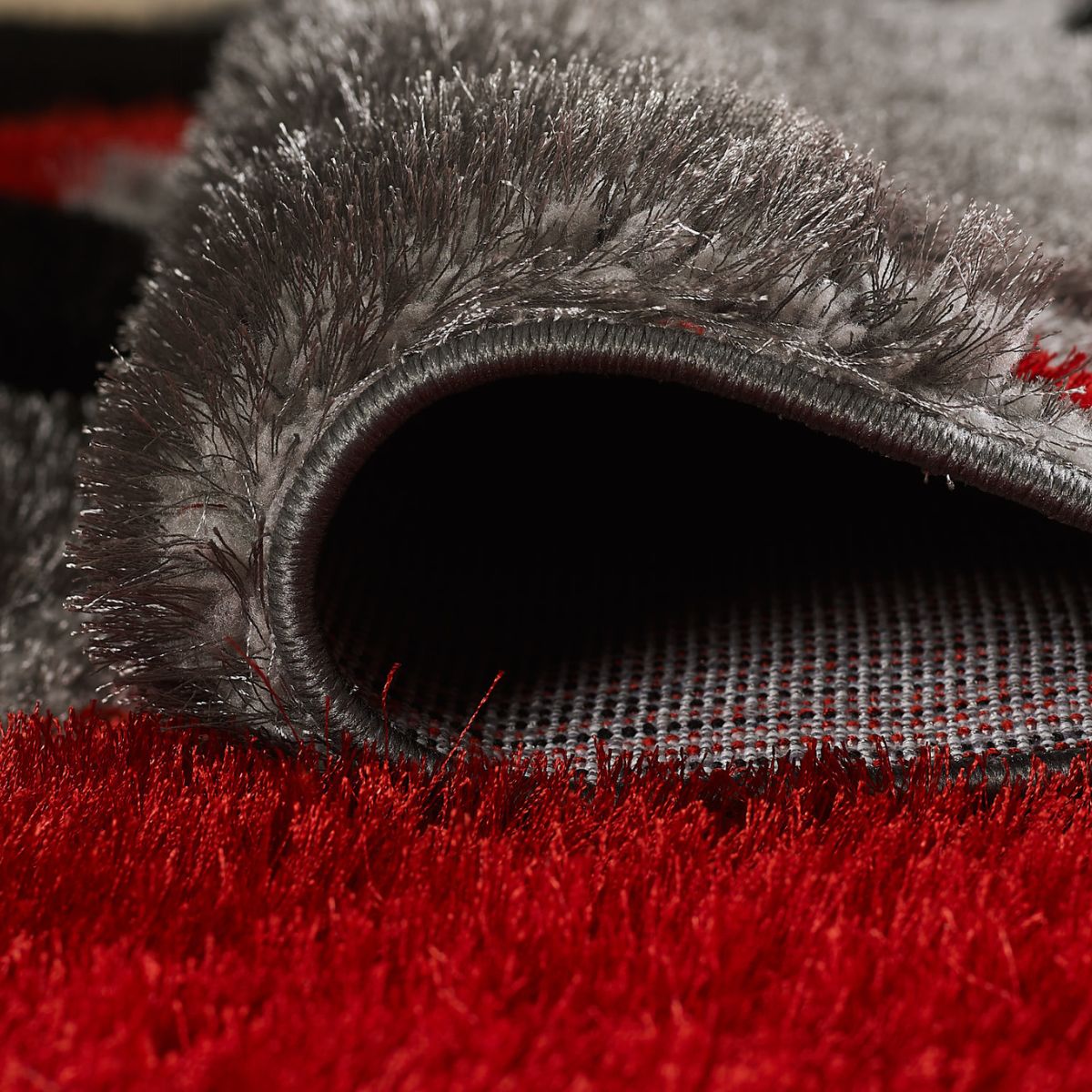 Tapis Pluton rouge et gris