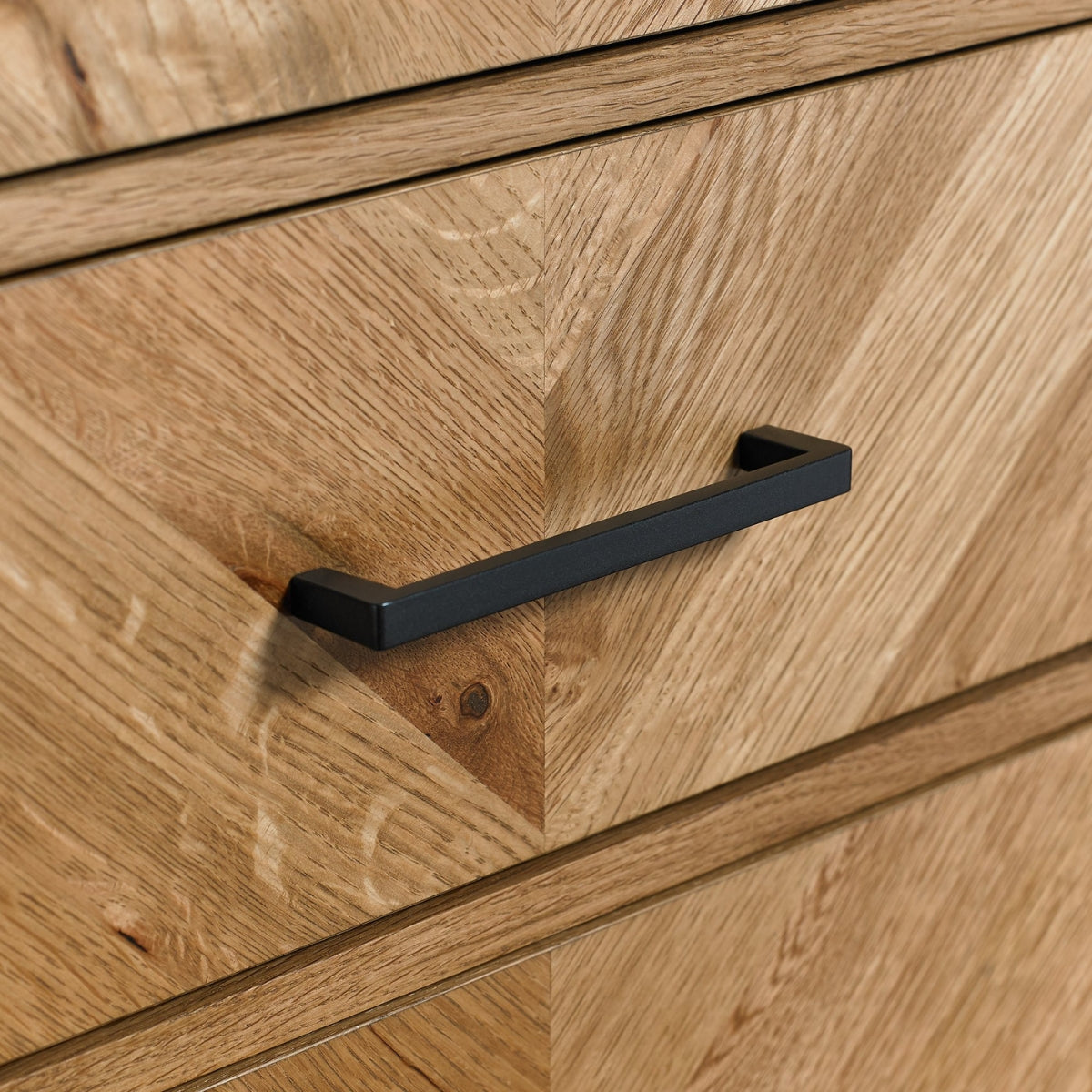 Commode haute Riva rustique en chêne et métal à 5 ​​tiroirs