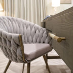 Chaise Blake à pieds inclinés en tweed rose