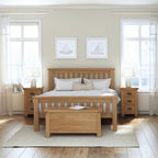 Table de chevet Sonia à 3 tiroirs en chêne