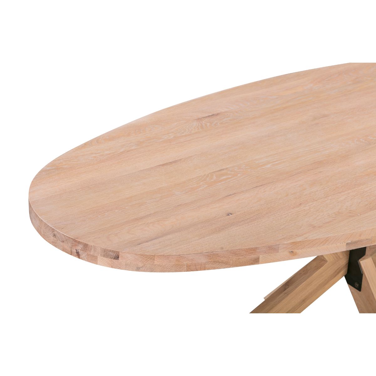 Table de salle à manger ovale en chêne Tilman